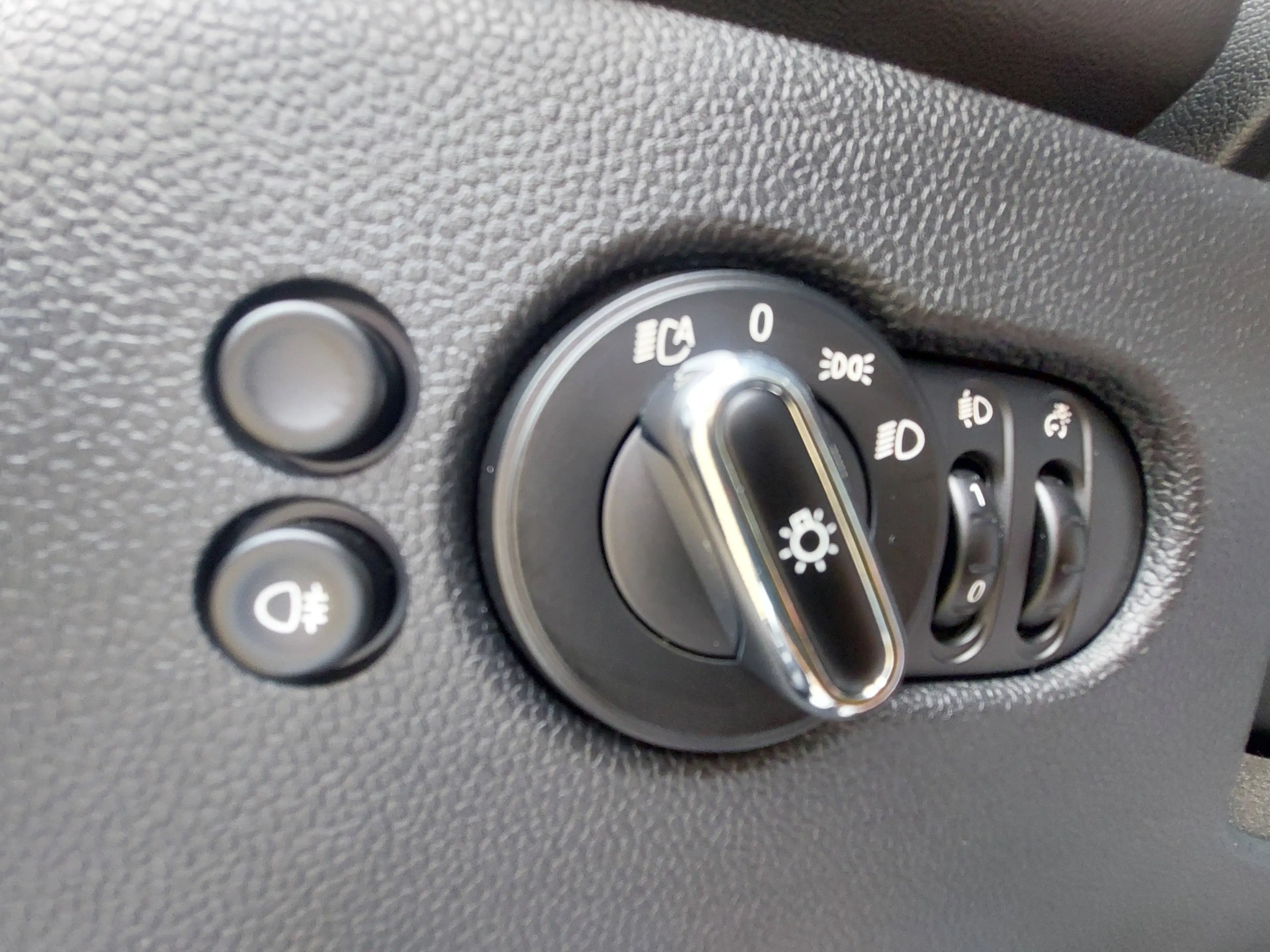 MINI One Mini 1.5 One OPF — photo 11