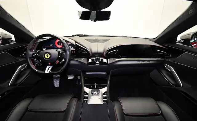 Ferrari Purosangue view 11