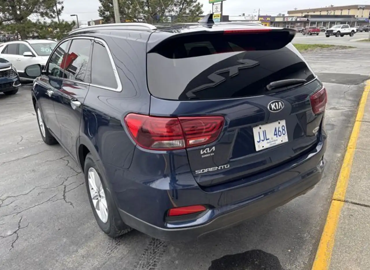Kia Sorento снимка Kia Sorento
