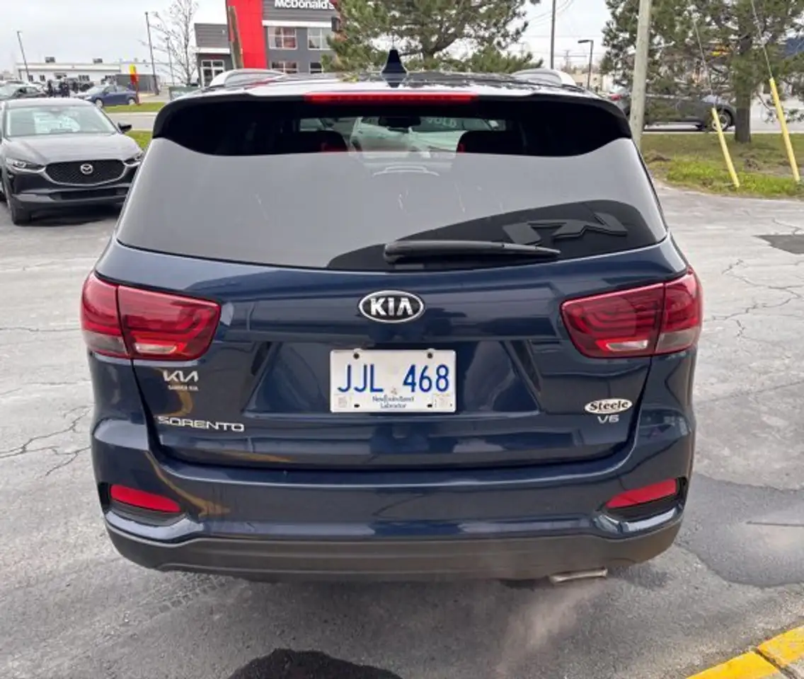 Kia Sorento снимка Kia Sorento