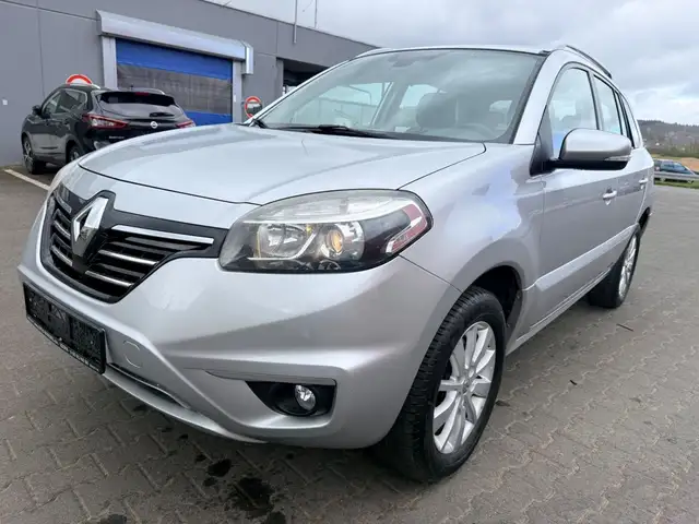 Renault Koleos Paris 2.0 TDi 4x4Allrad Navi Ahk 6Gang