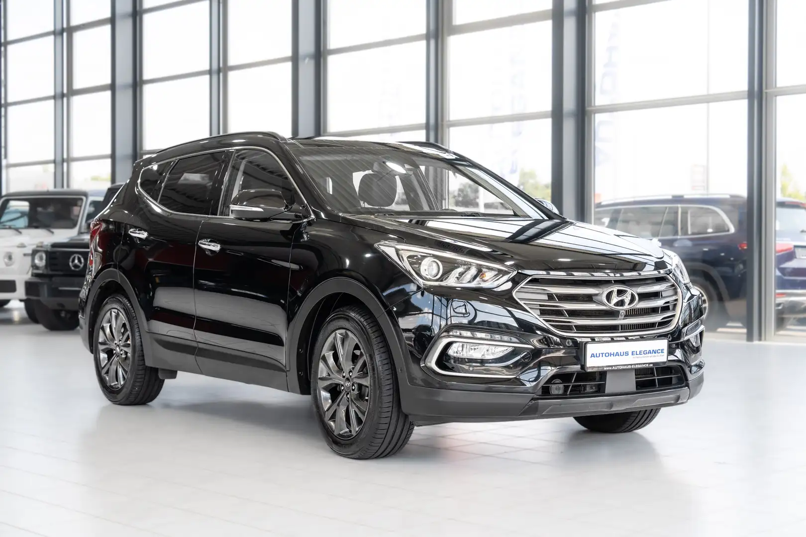 Hyundai SANTA FE blue Style 4WD*LEDER*360*PANO*INFINITY Schwarz - 2