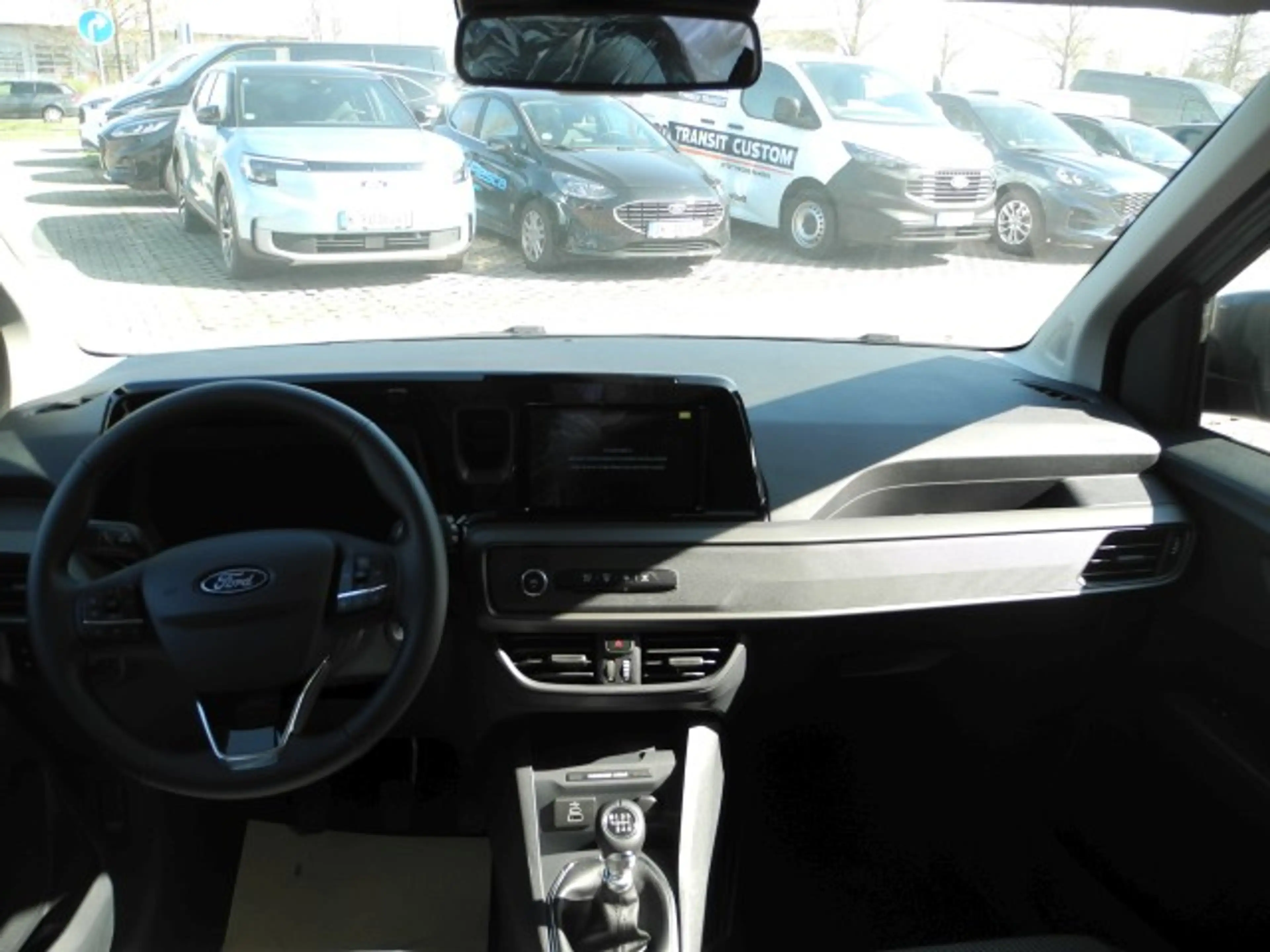 Ford Tourneo Courier 1.0 TREND - Winter-Pak., Allw., Tempo, PDC — photo 9