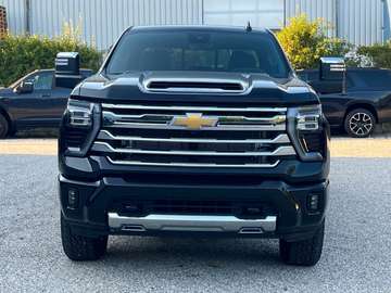 2500 Crew Cab 6.6l V8 Duramax TD