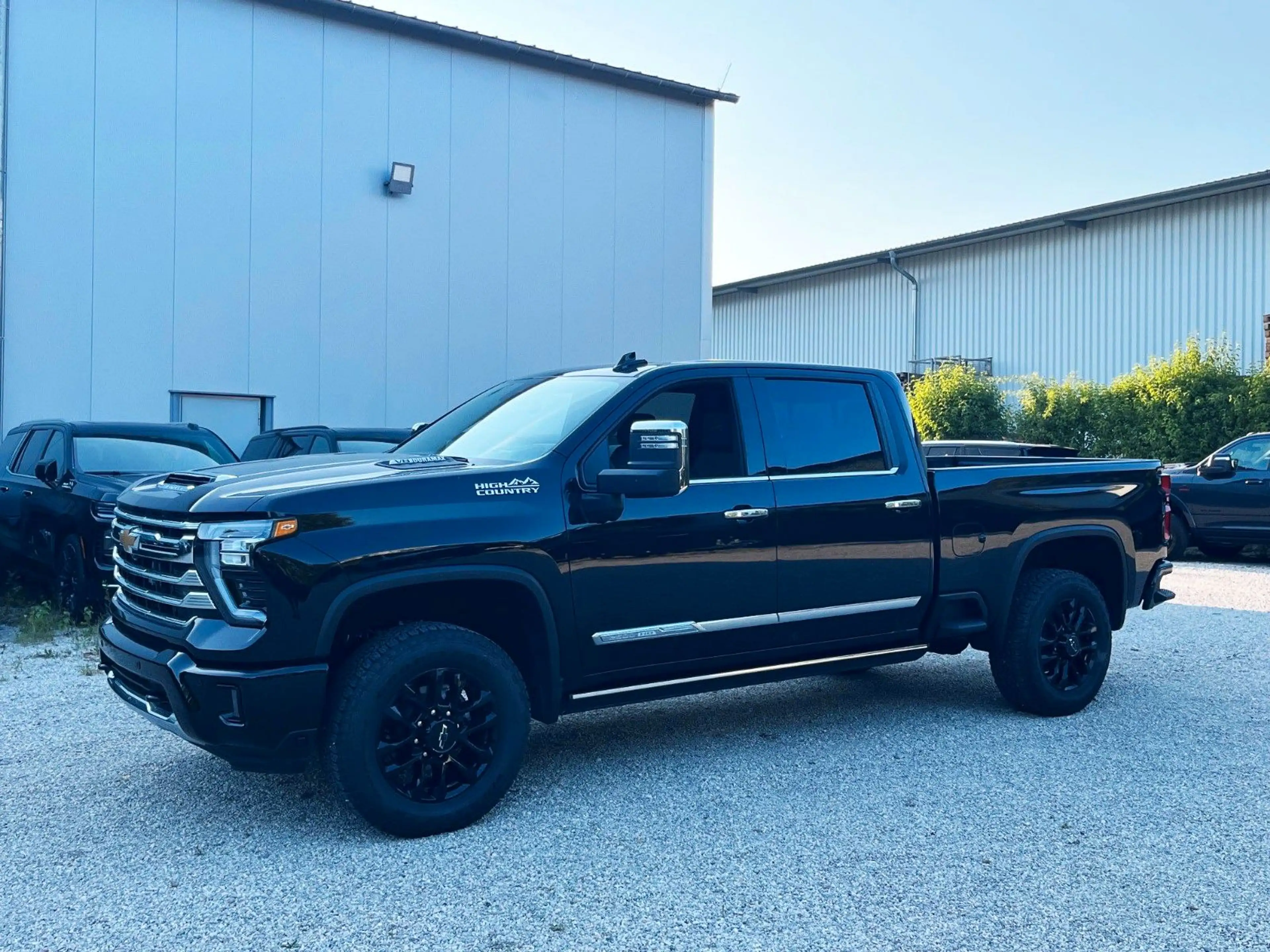 Chevrolet Silverado 2500 Crew Cab 6.6l V8 Duramax TD — photo 4