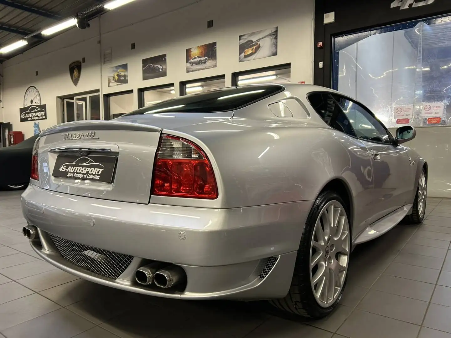 Maserati GranSport Maserati GranSport 4.2 V8 400 Gris - 2