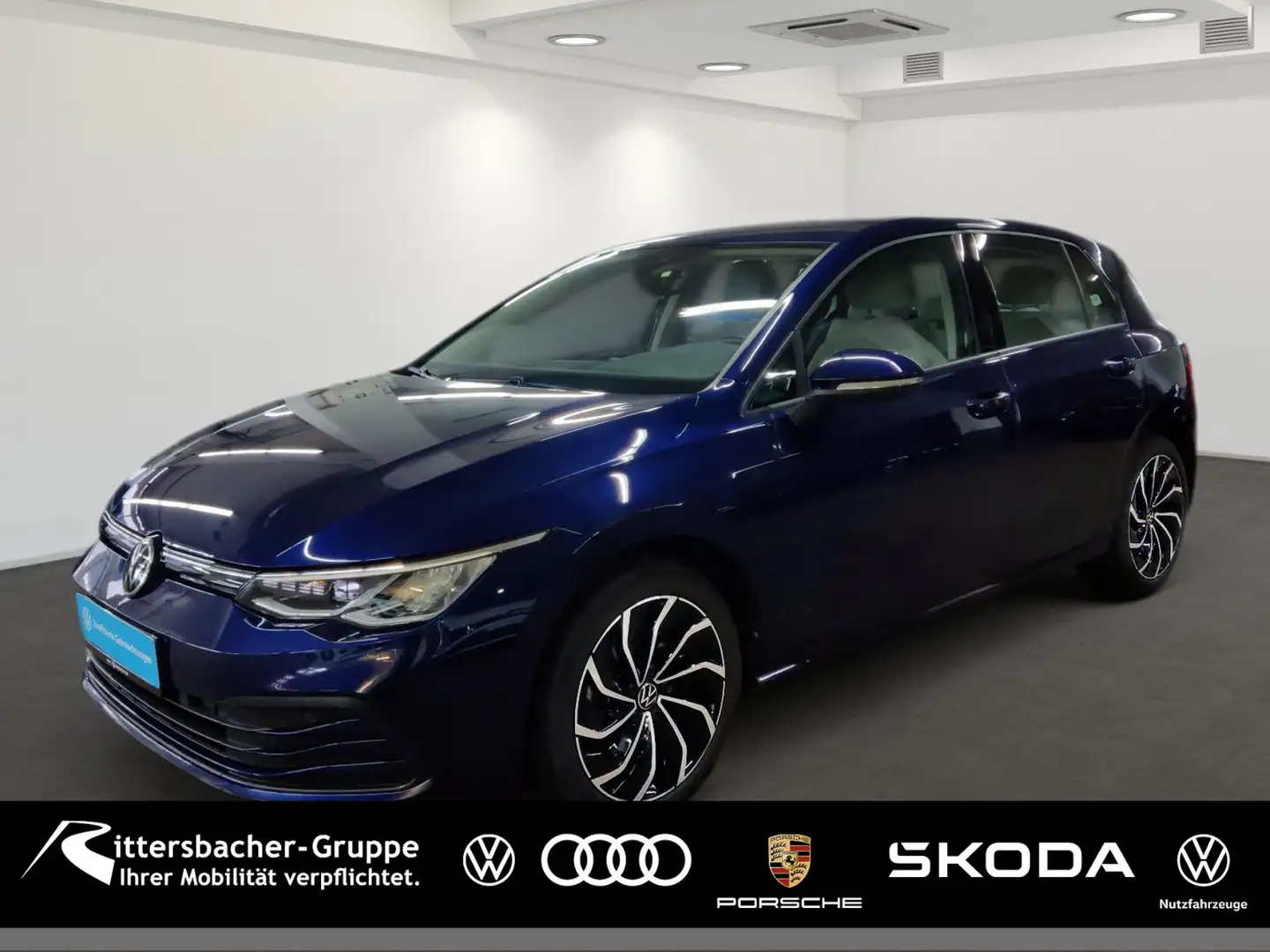 Volkswagen Golf VIII 2.0TDI Life Navi LED DAB Keyless Start Azul - 1