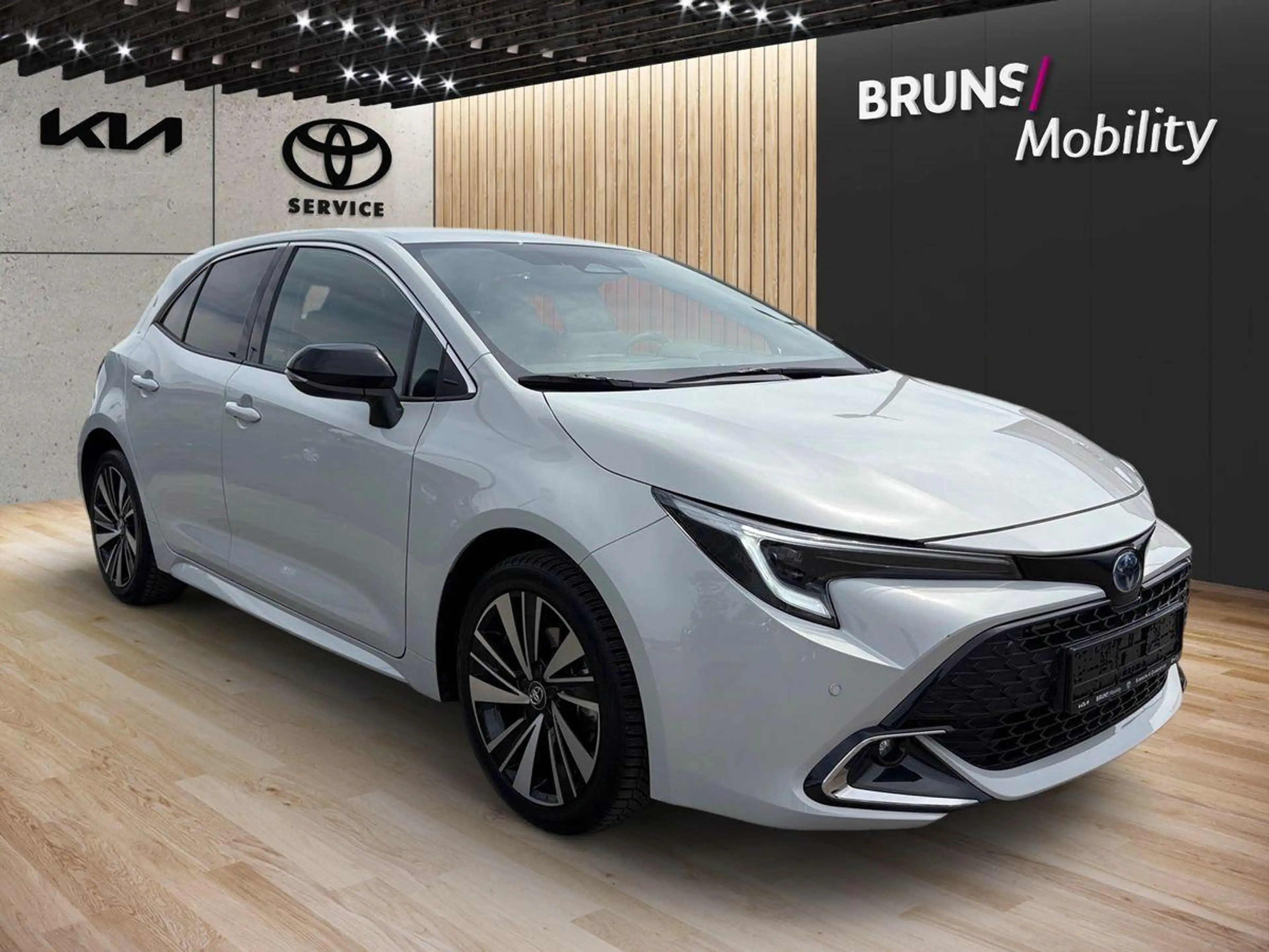 Toyota Corolla 1.8 Teamplayer Kamera Carplay/Android — photo 3