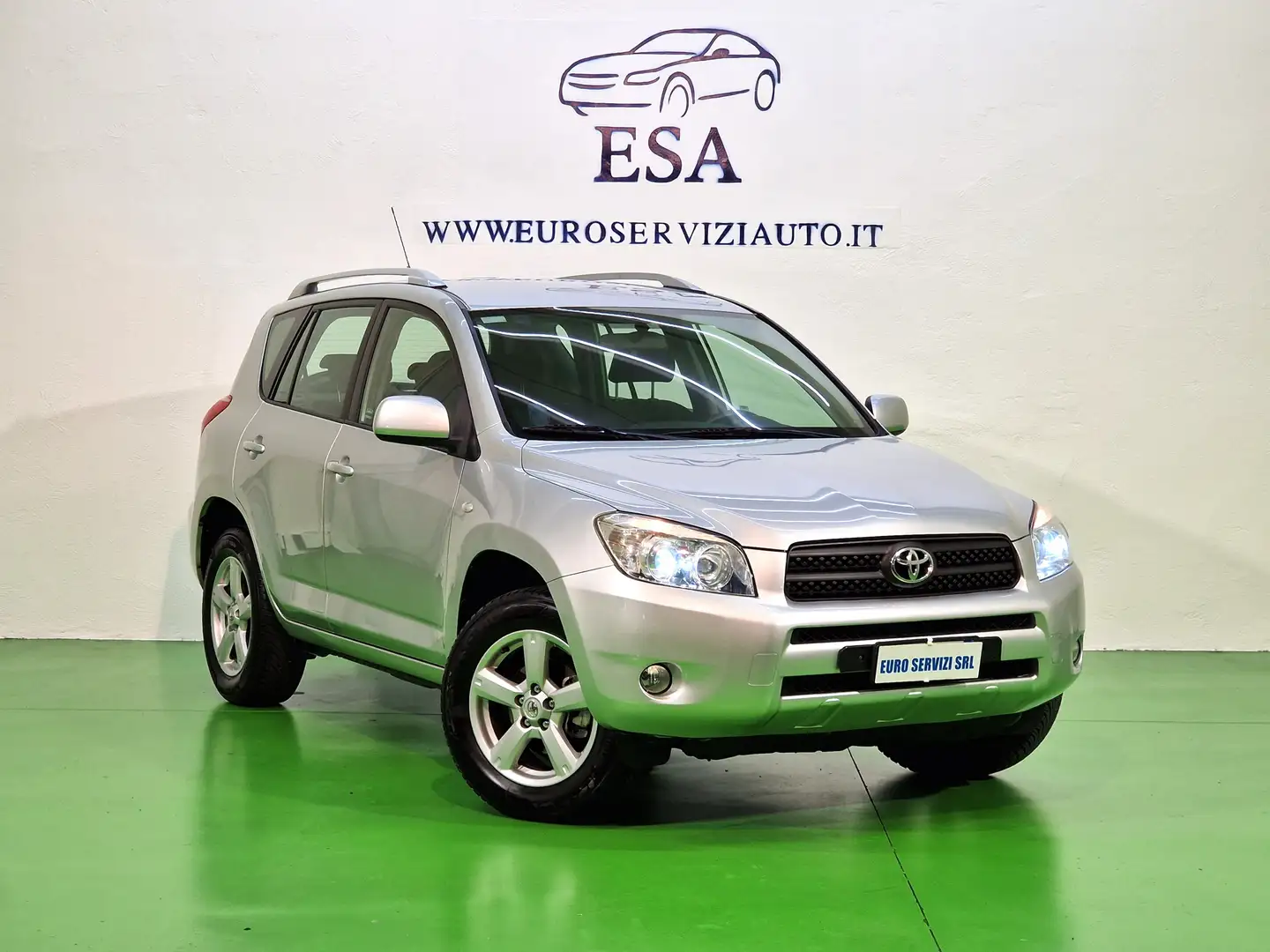 Toyota RAV 4 Rav4 III 2006 RAV4 2.0 vvt-i 16v Luxury Zilver - 1