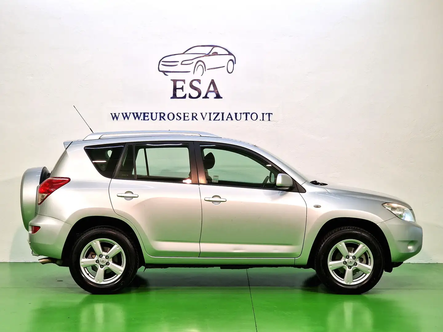 Toyota RAV 4 Rav4 III 2006 RAV4 2.0 vvt-i 16v Luxury Zilver - 2