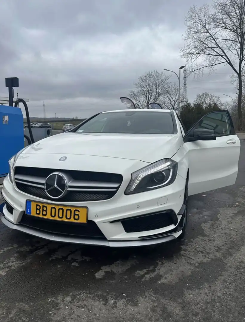Mercedes-Benz A 45 AMG 4Matic Speedshift 7G-DCT - 1