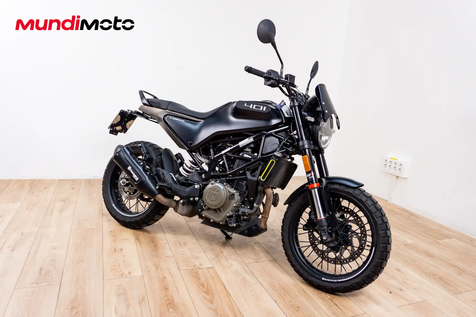 Husqvarna Svartpilen - 2