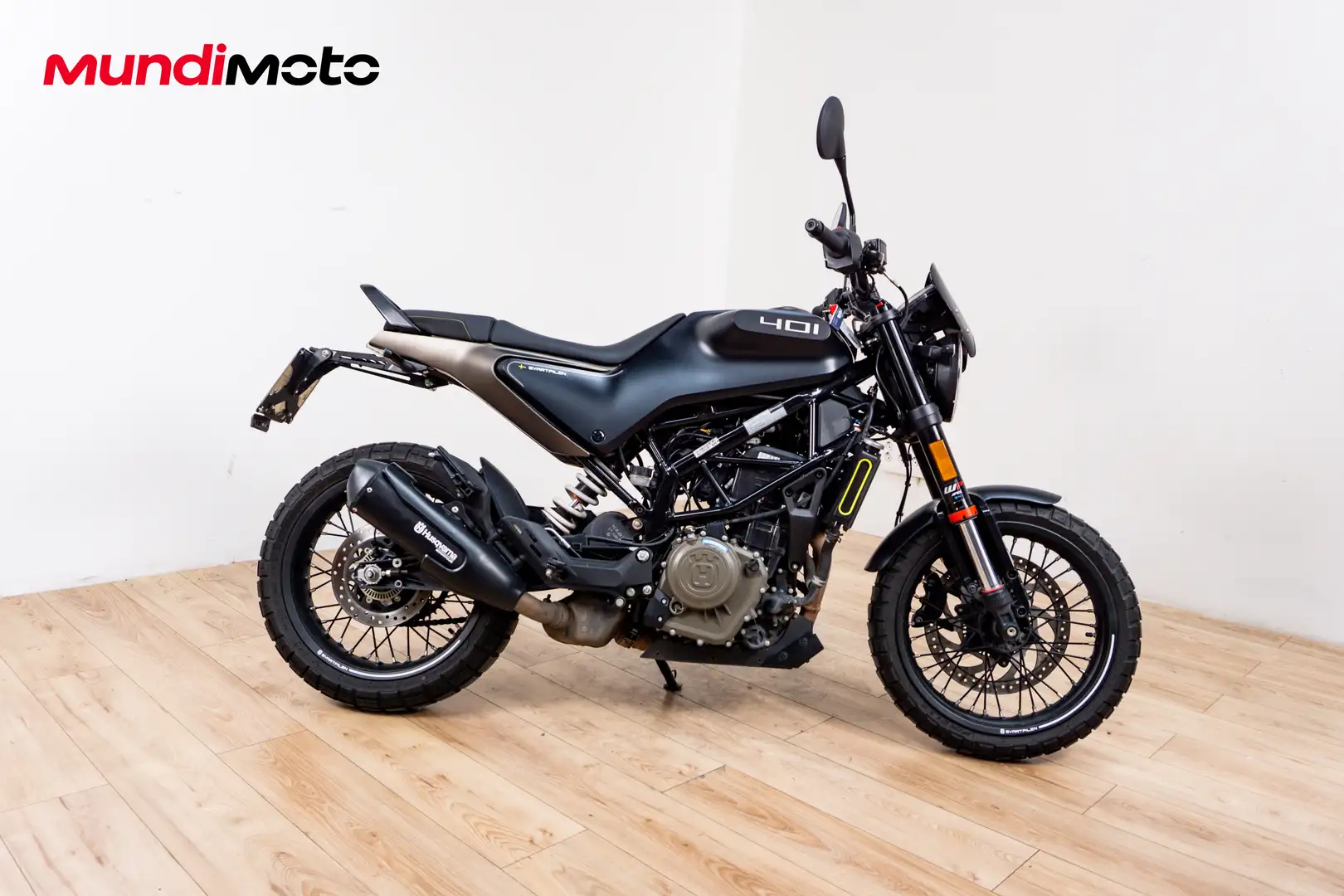 Husqvarna Svartpilen - 1