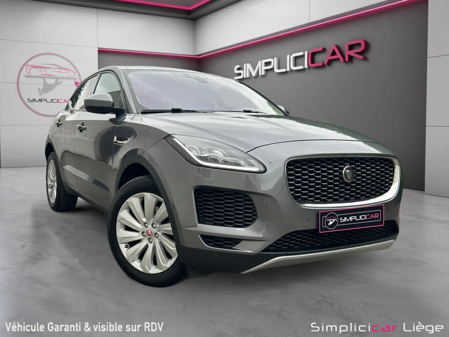 Jaguar E-Pace 2.0 D *GARANTIE 12 MOIS* Gris - 1