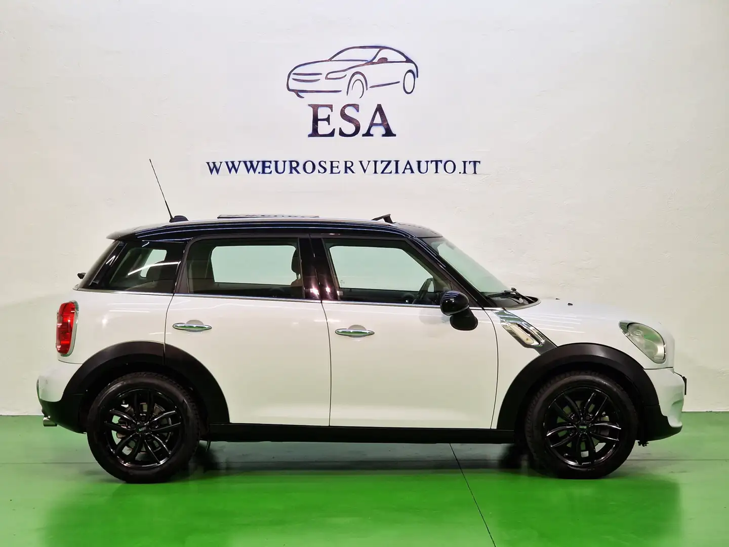 MINI Cooper D Countryman Mini Countryman 2.0 Cooper D auto E6 Bianco - 2