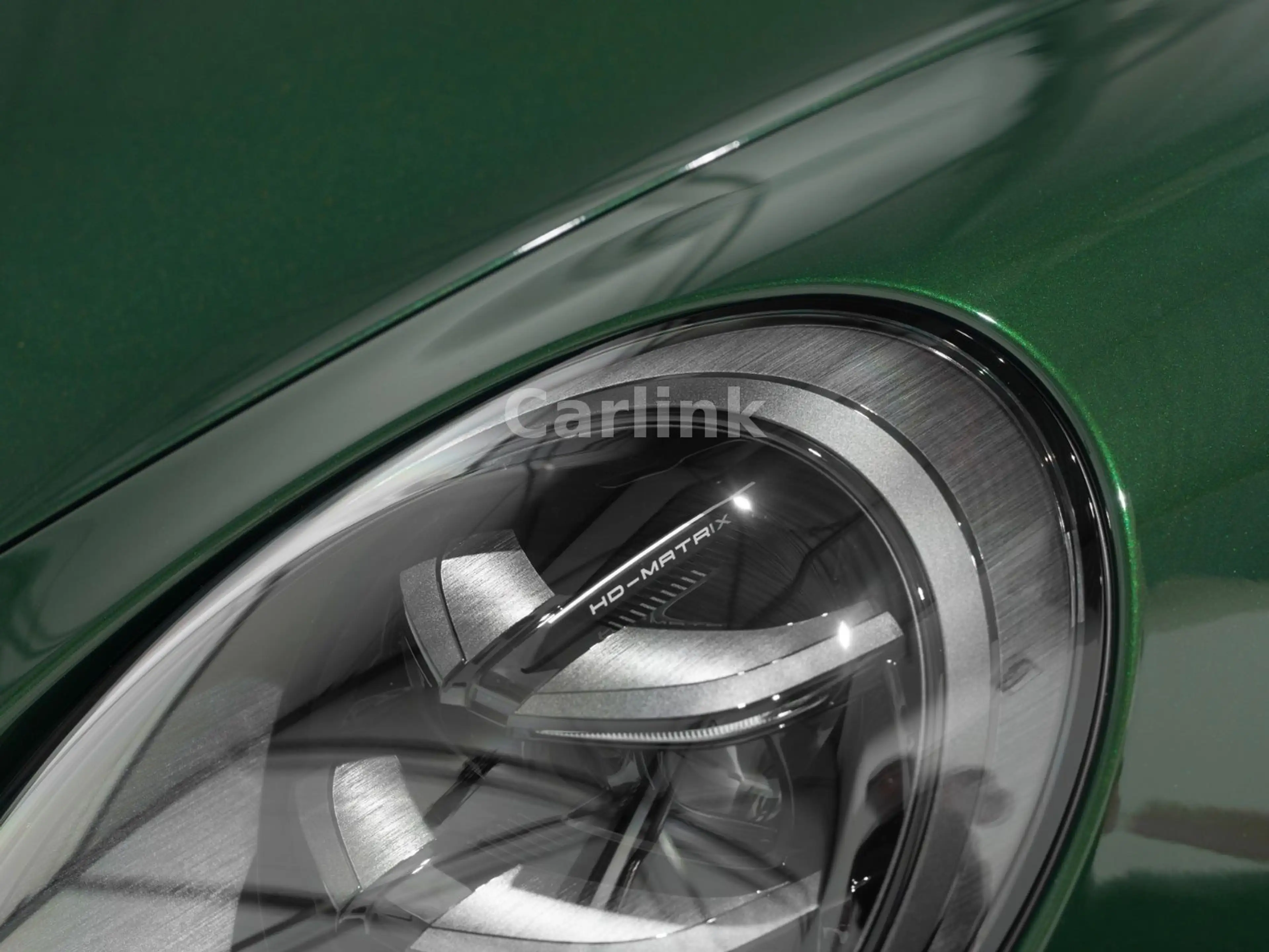 Porsche 911 (992.2) GT3 TOURING - OAK GREEN - LIFT - — photo 12