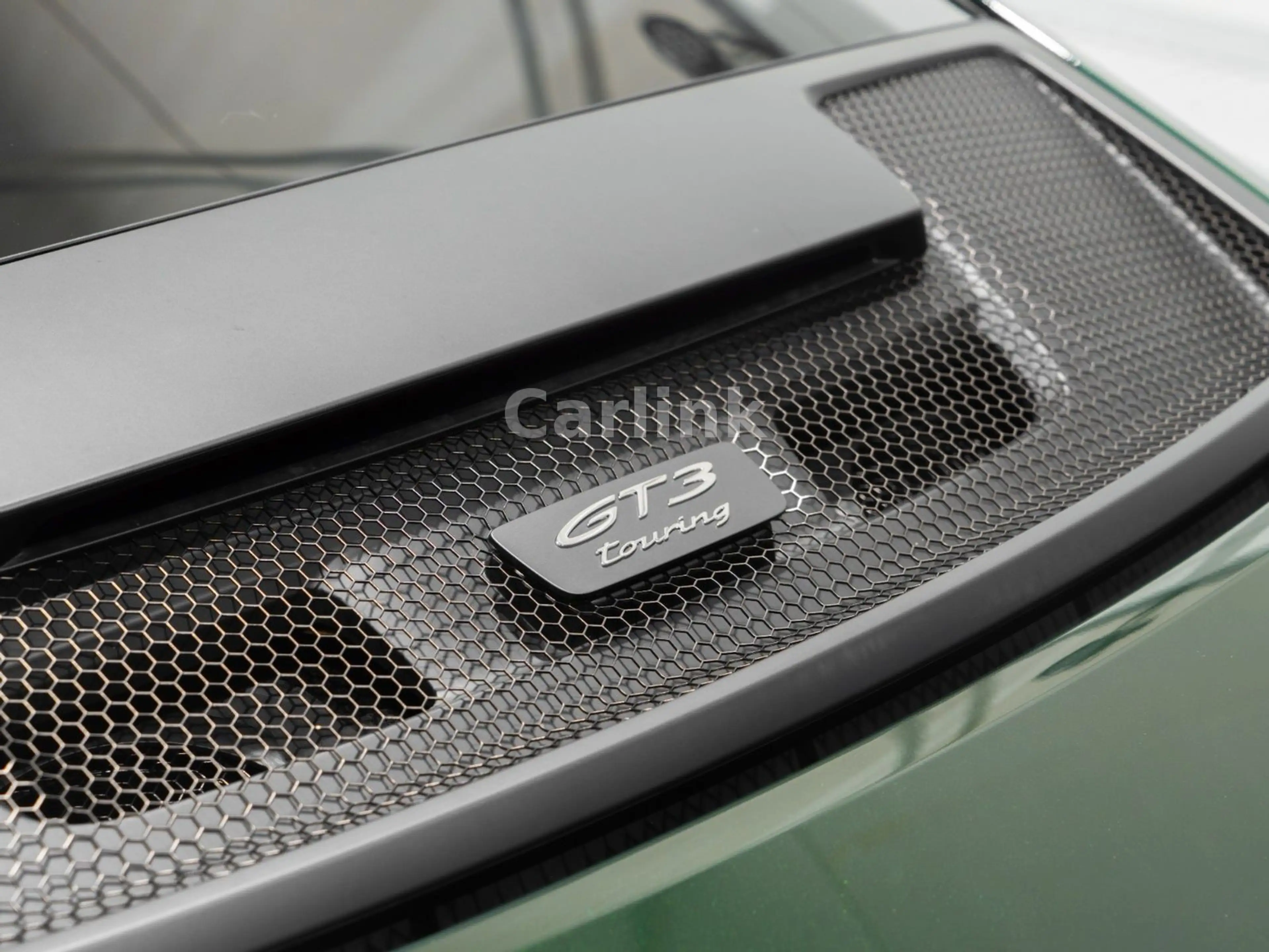 Porsche 911 (992.2) GT3 TOURING - OAK GREEN - LIFT - — photo 14