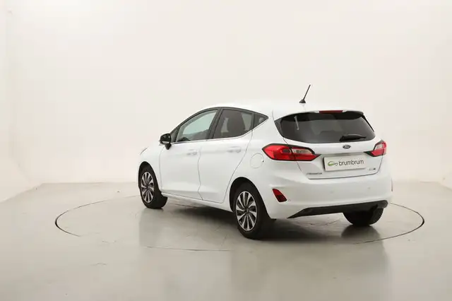 Ford Fiesta view 3