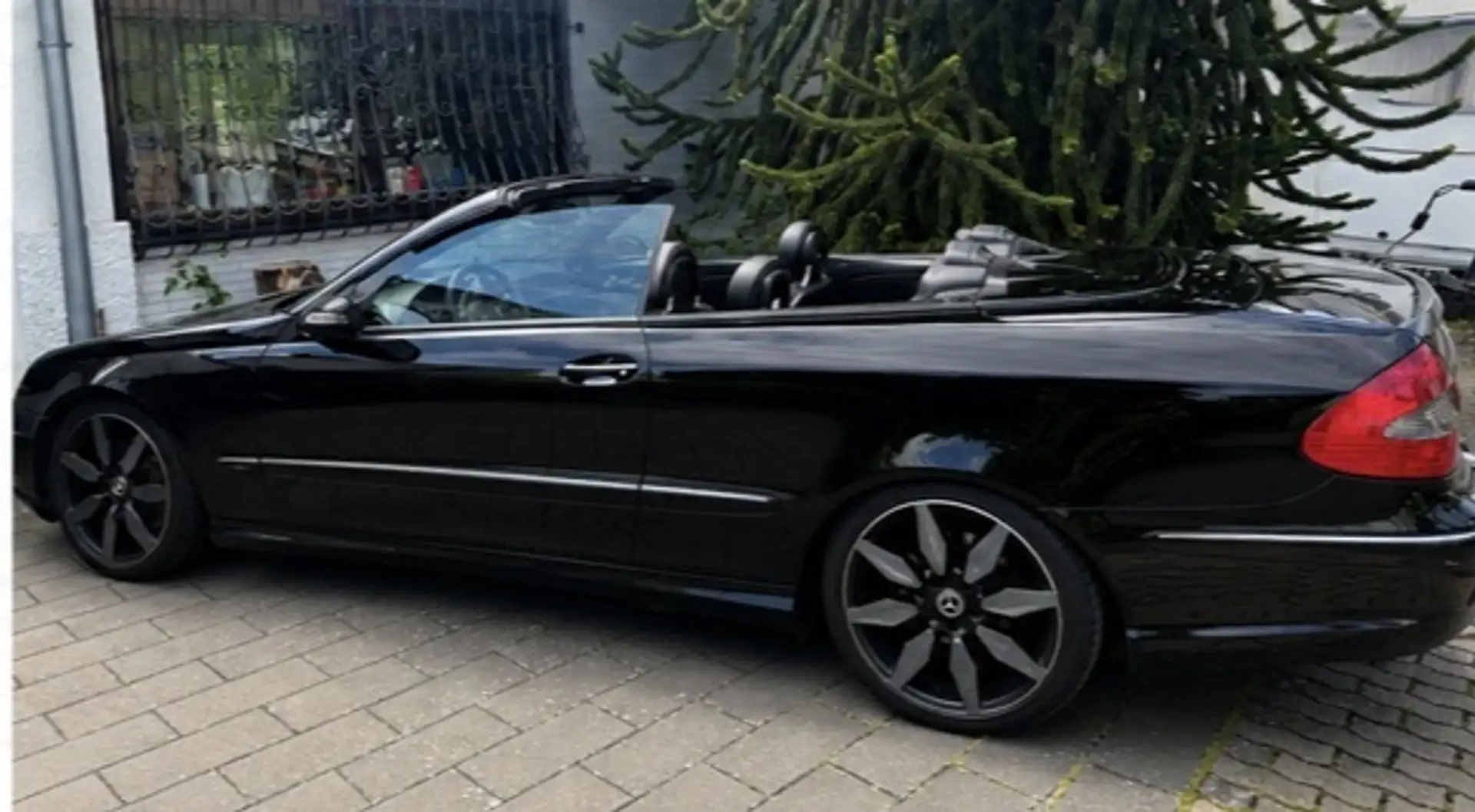 Mercedes-Benz 350 Cabrio Avantgarde Schwarz - 2