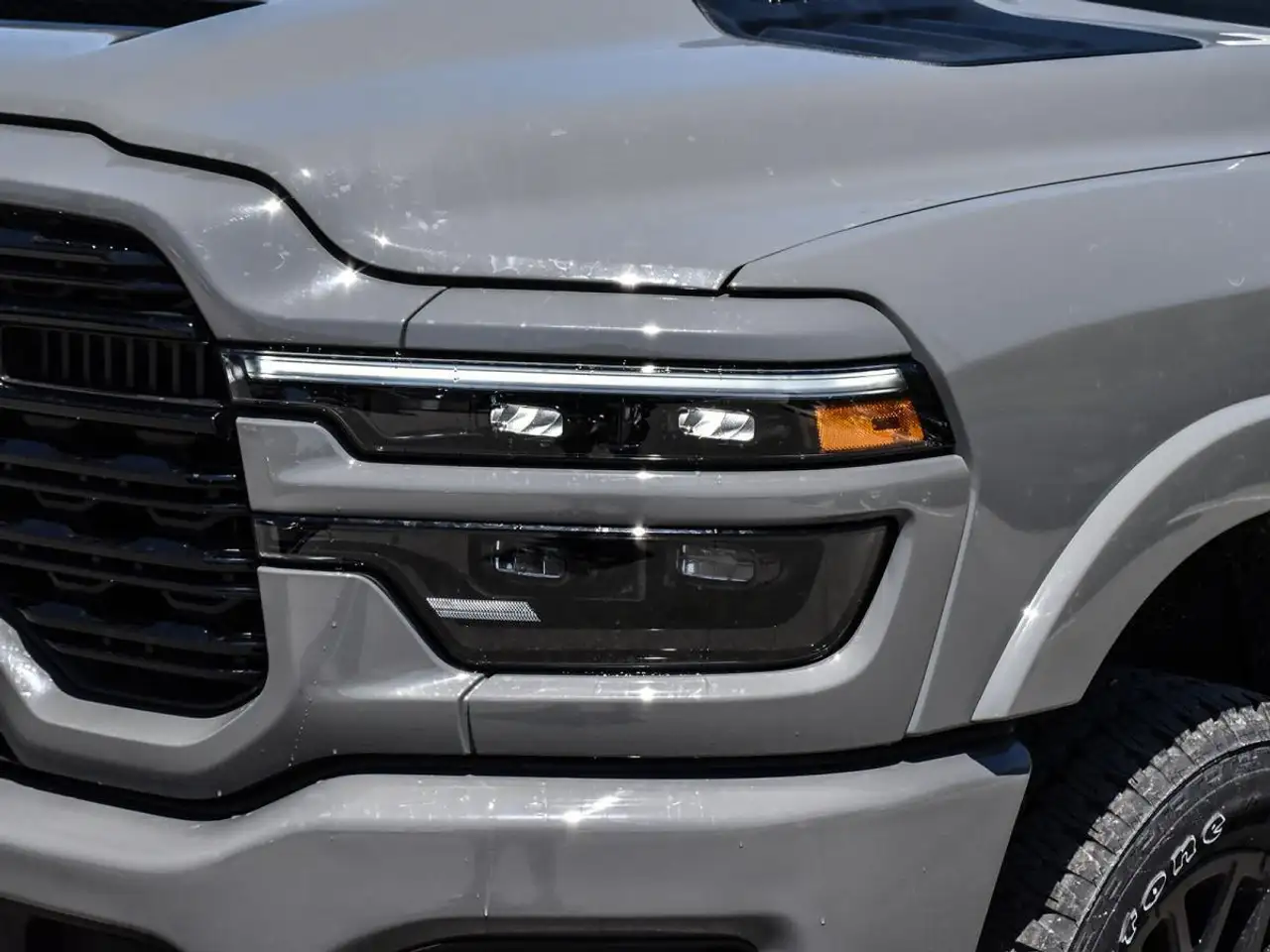 RAM 2500 снимка RAM 2500