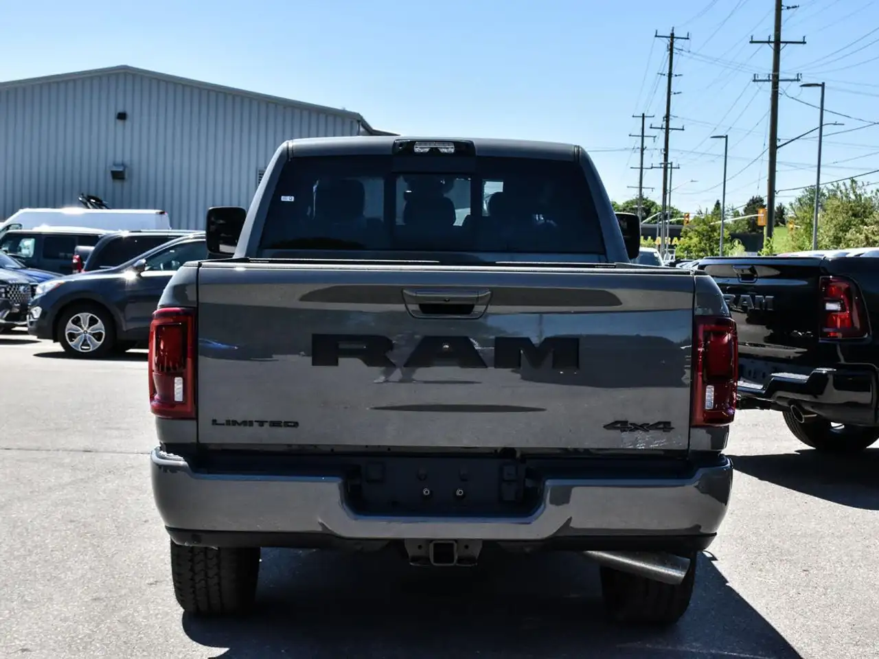 RAM 2500 снимка RAM 2500