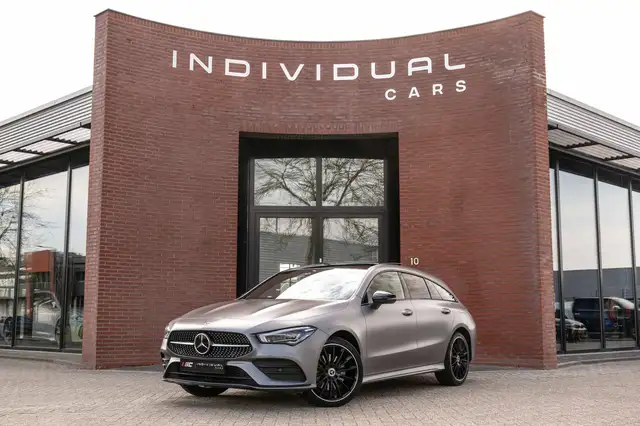 Mercedes-Benz CLA 250 Shooting Brake e AMG ACC HuD Panorama Multibeam 94