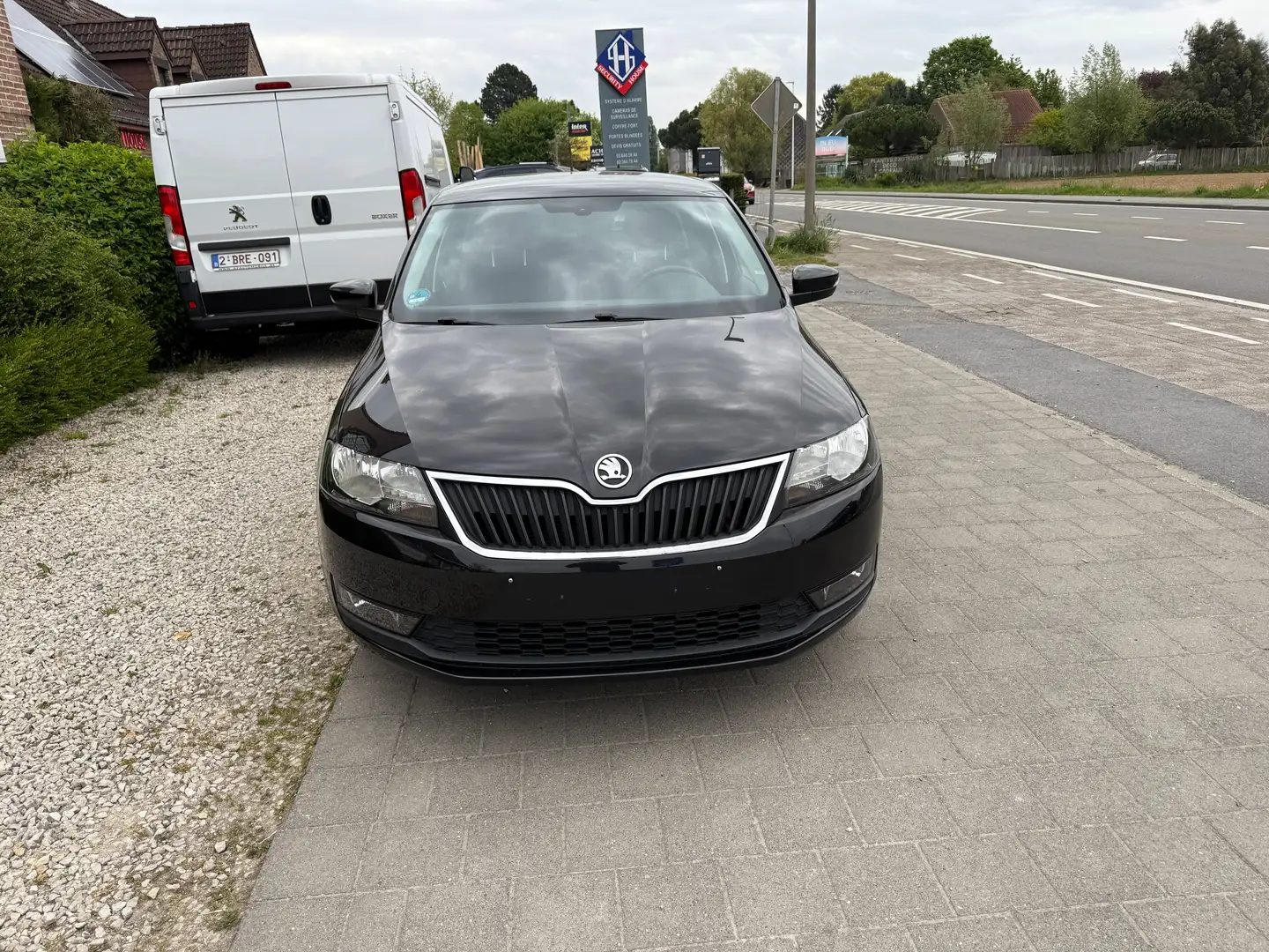 Skoda Rapid/Spaceback Rapid 1.0 TSI Zwart - 1