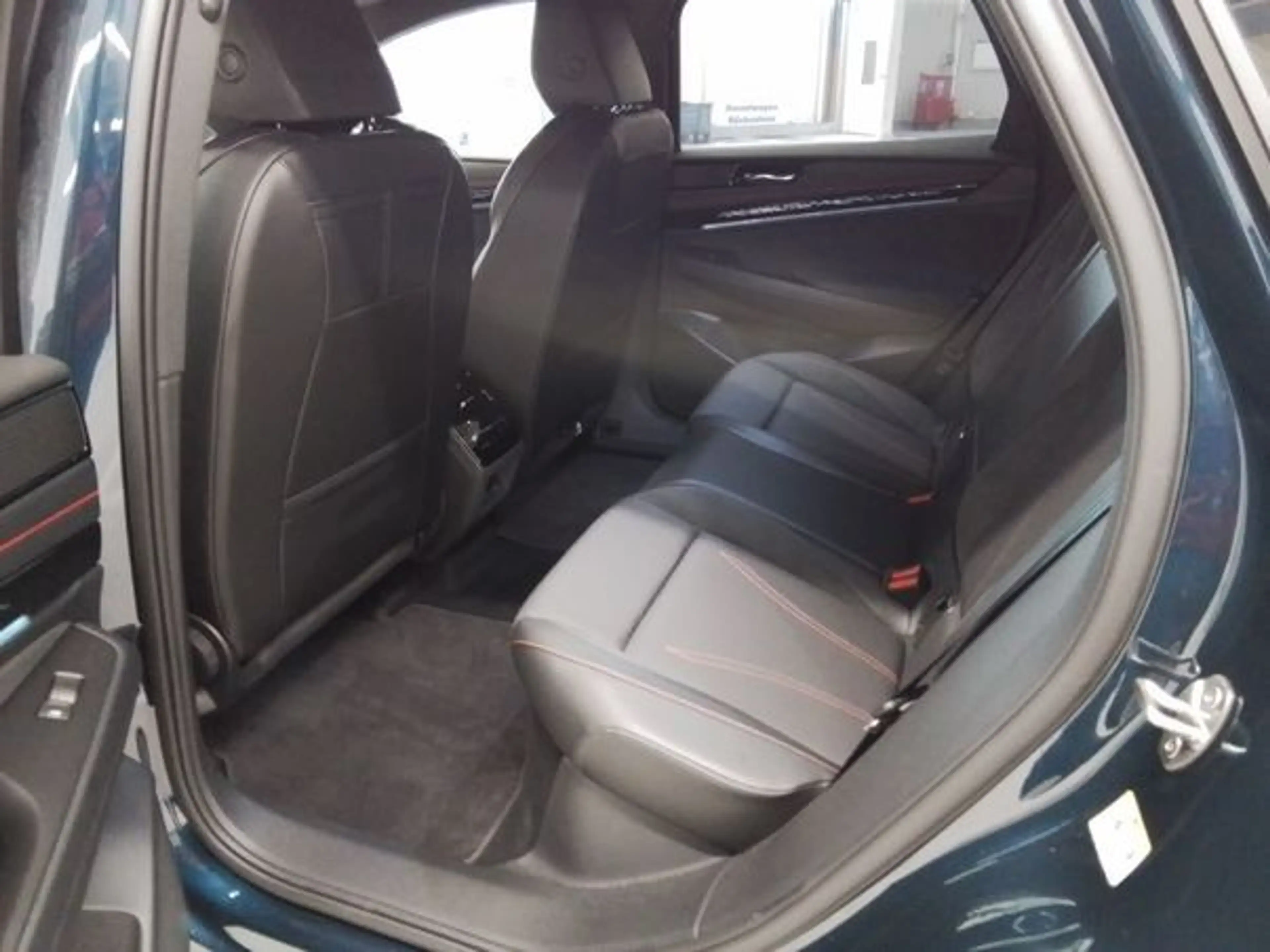 Volkswagen ID.7 GTX Tourer 4MOTION 250 kW (340 PS) 86 kWh 1-Gan... — photo 6