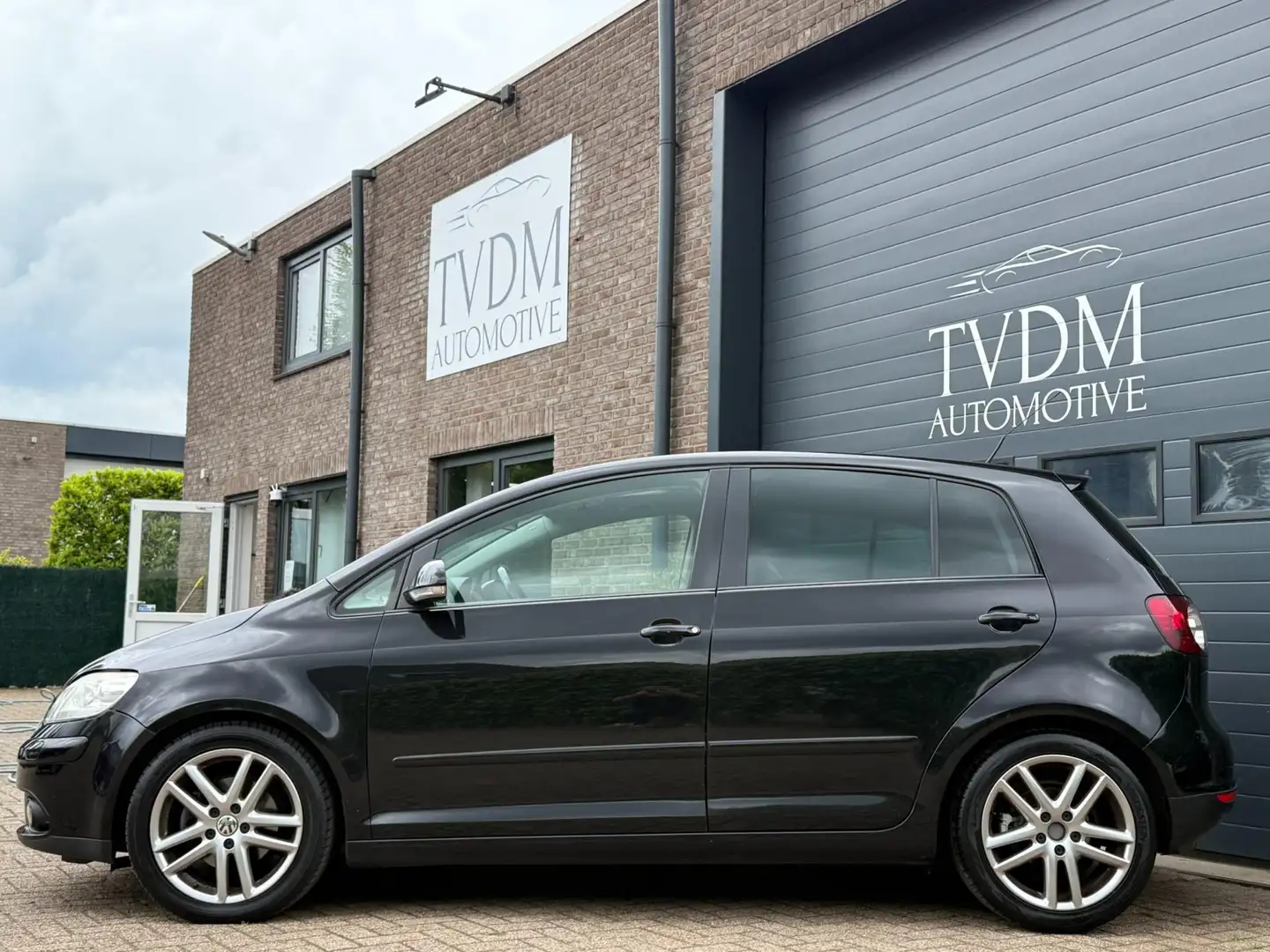 Volkswagen Golf Plus 1.4 TSI Sportline Business|CLIMATE|STOELVERW Zwart - 2