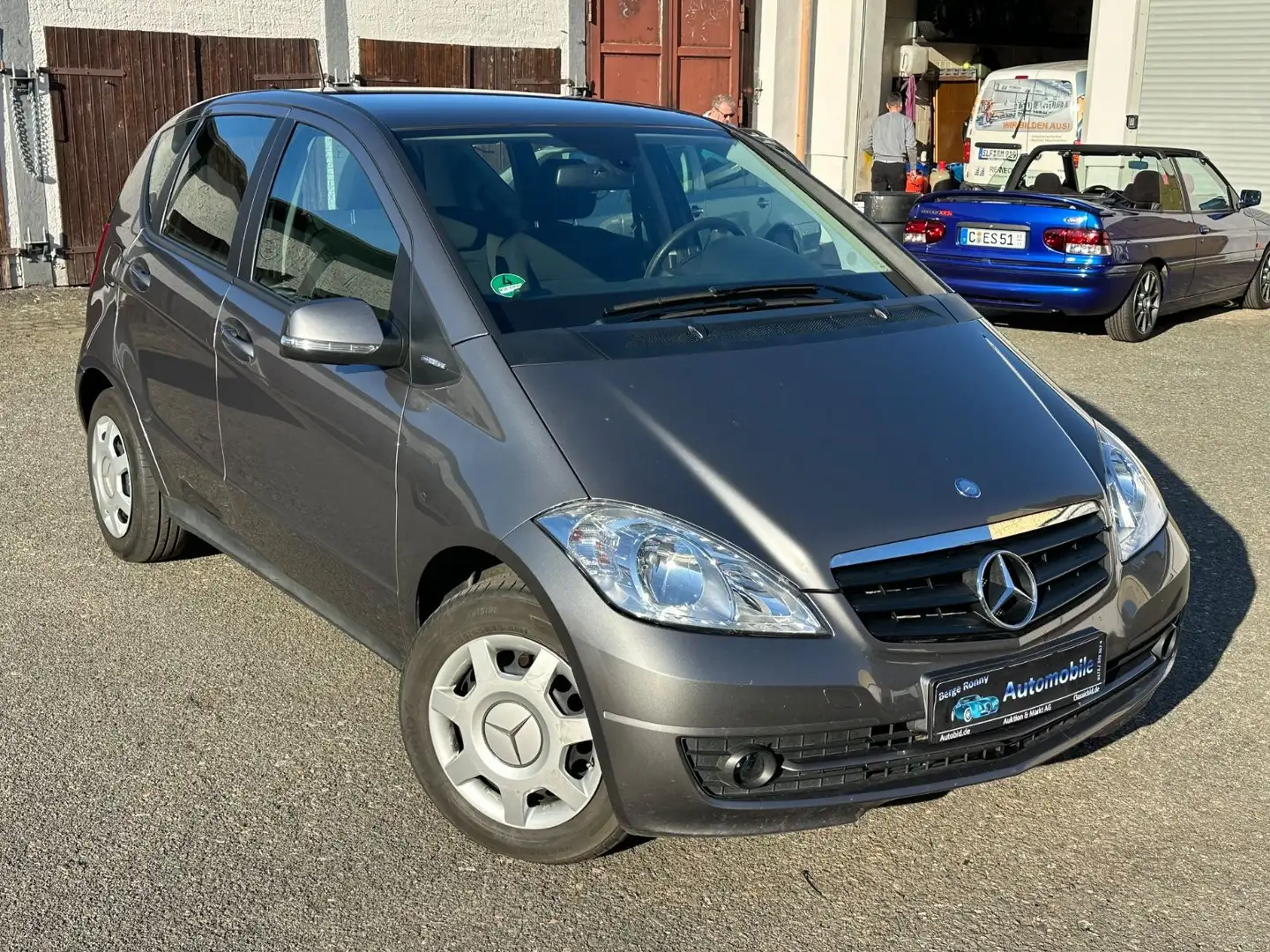 Mercedes-Benz A 150 Classic 1. Hand unfallfrei Gris - 2