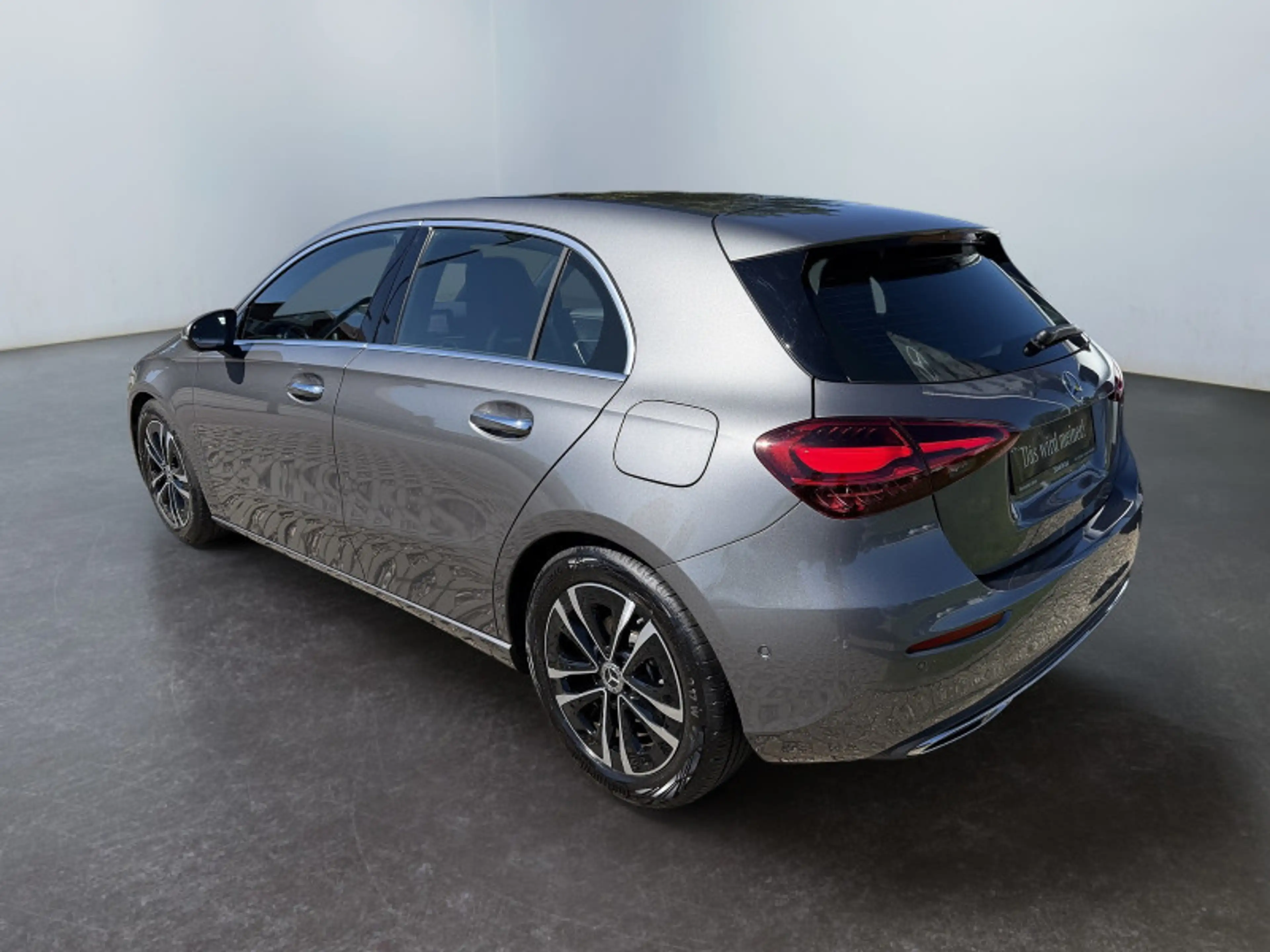 Mercedes-Benz A 180 d , PREMIUM PROGRESSIVE KAMERA SPUR PDC — photo 7