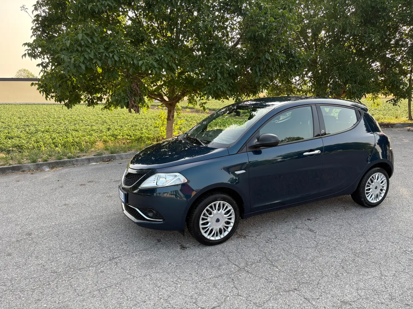 Lancia Ypsilon Ypsilon III 2015 1.2 UnYca ecochic Gpl 69cv Blu/Azzurro - 1