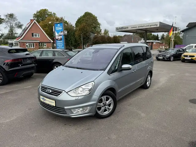 Ford Galaxy Titanium AUTOMATIK/KLIMA/LEDER/NAVI/TEMPO