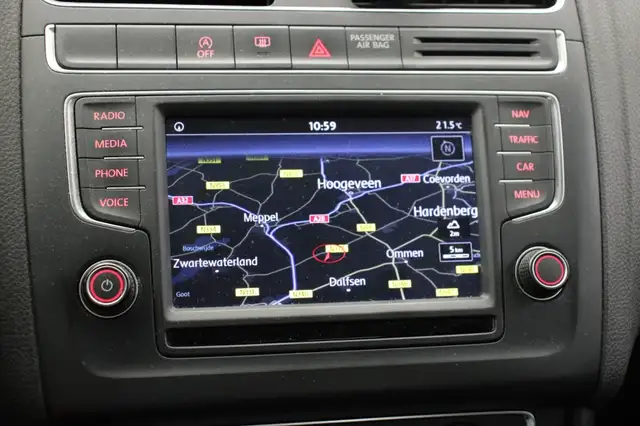 Volkswagen Polo view 6