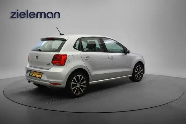 Volkswagen Polo view 15