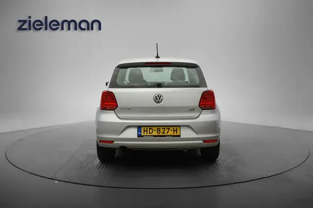 Volkswagen Polo view 16