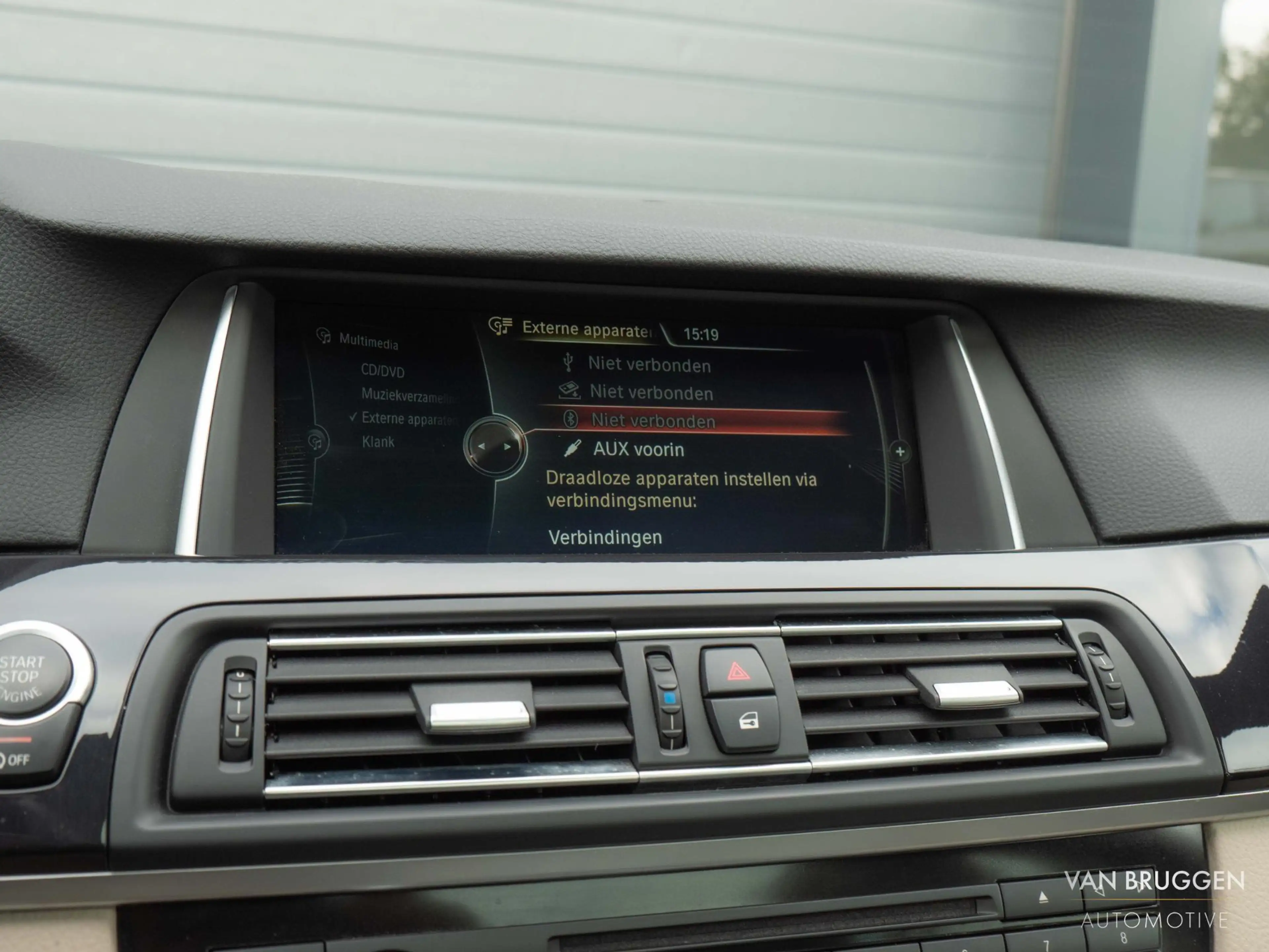 BMW 528 5-serie Touring 528i M-Sport High Executive Pano H — photo 24