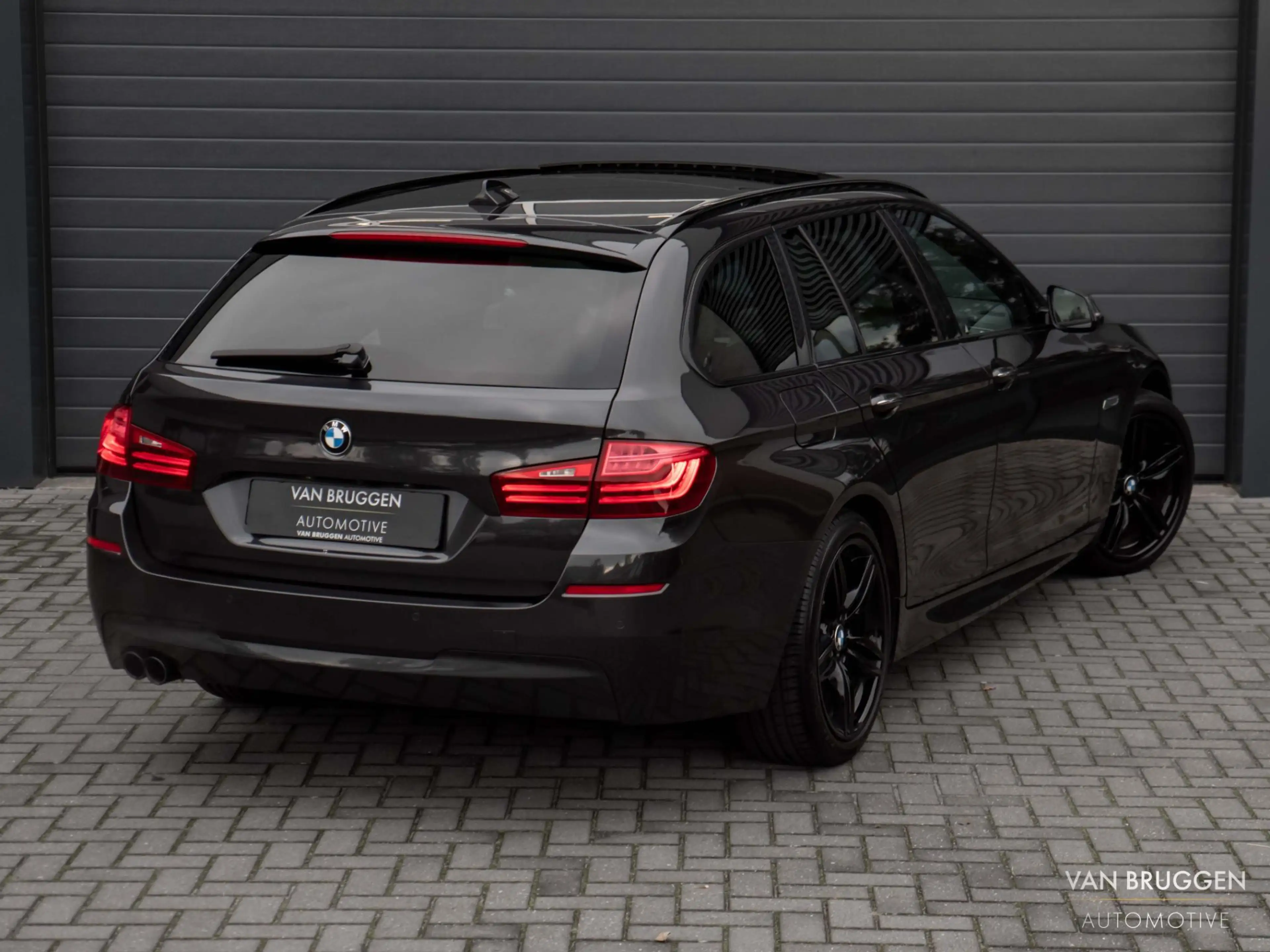 BMW 528 5-serie Touring 528i M-Sport High Executive Pano H — photo 34