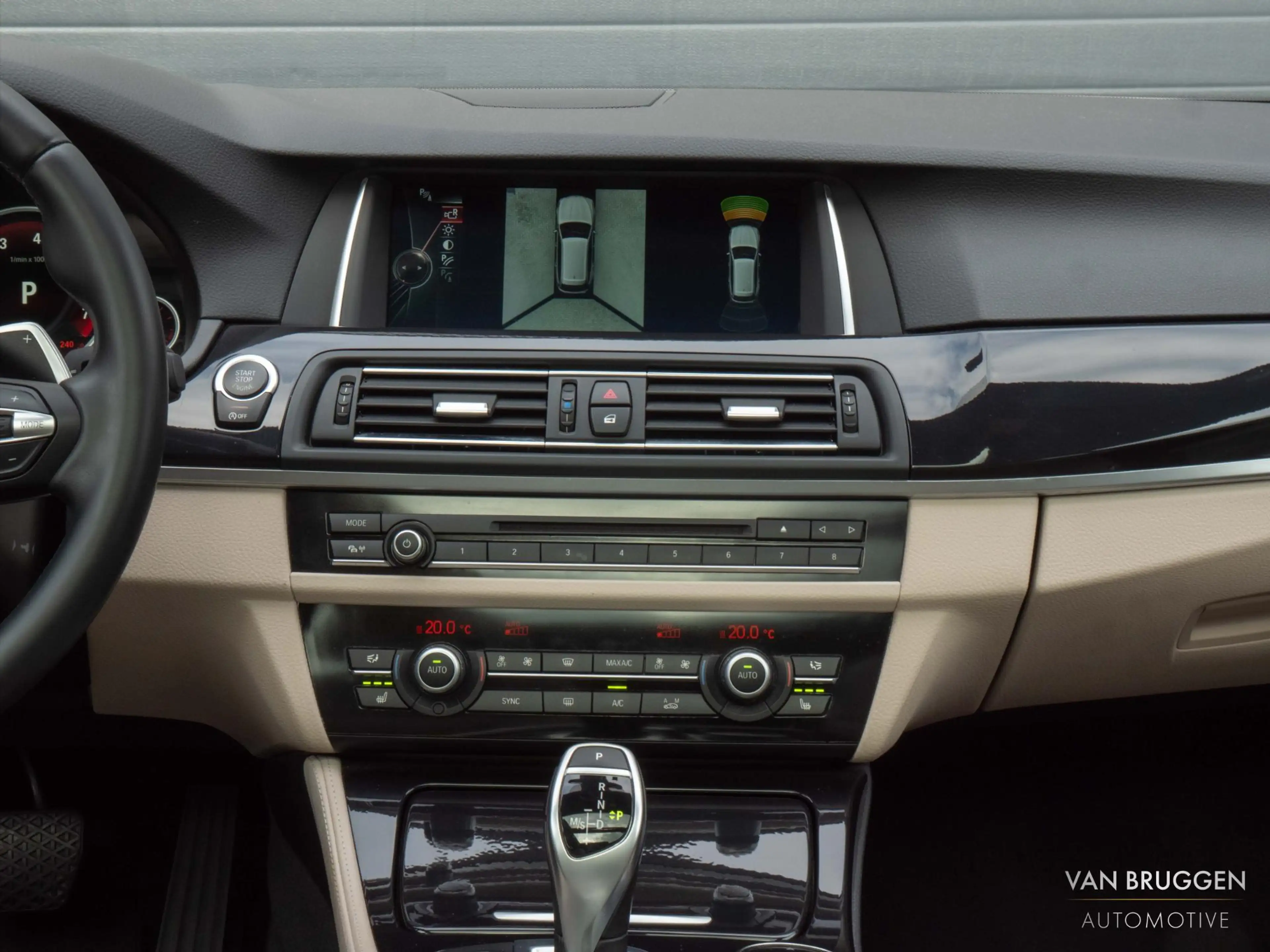 BMW 528 5-serie Touring 528i M-Sport High Executive Pano H — photo 28