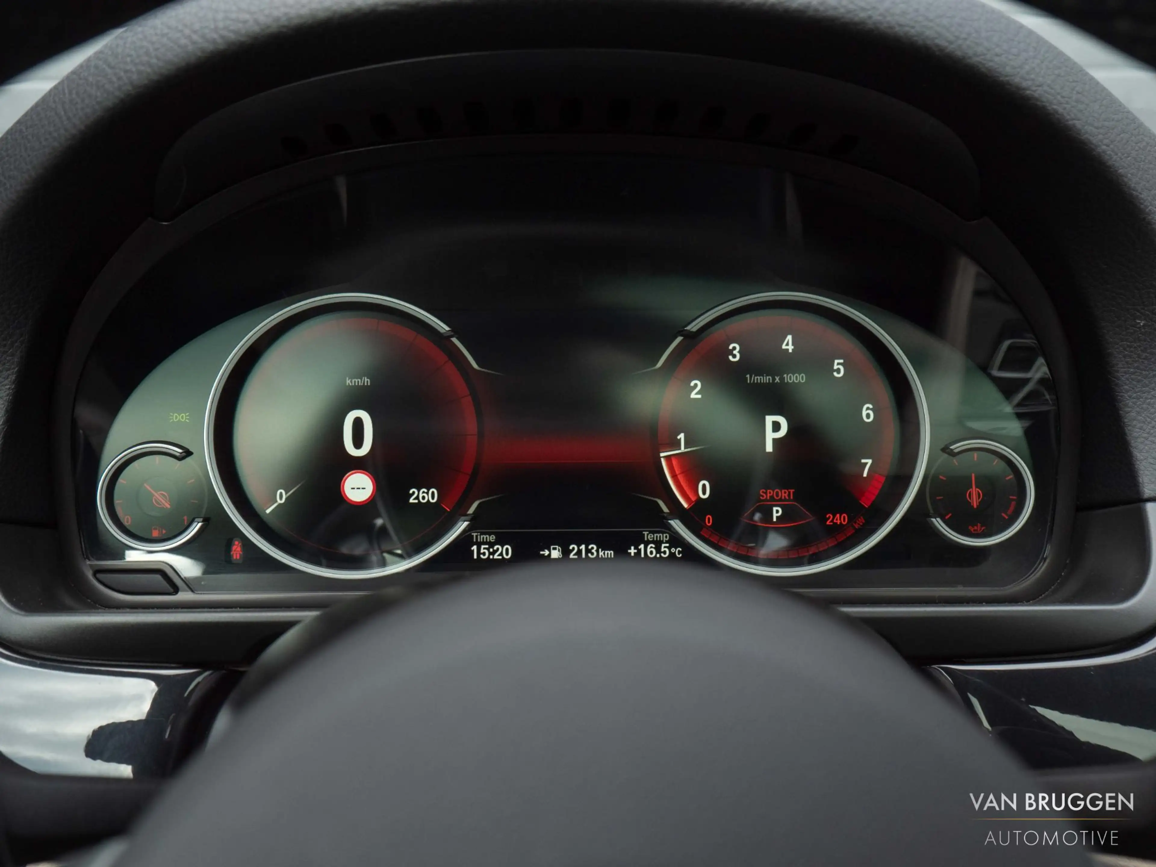 BMW 528 5-serie Touring 528i M-Sport High Executive Pano H — photo 31