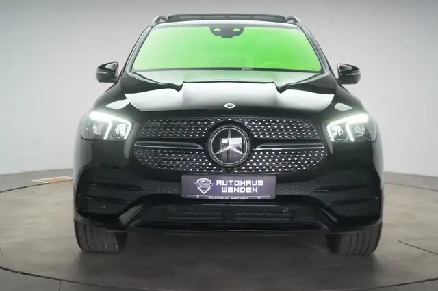 Mercedes-Benz Gle view 2