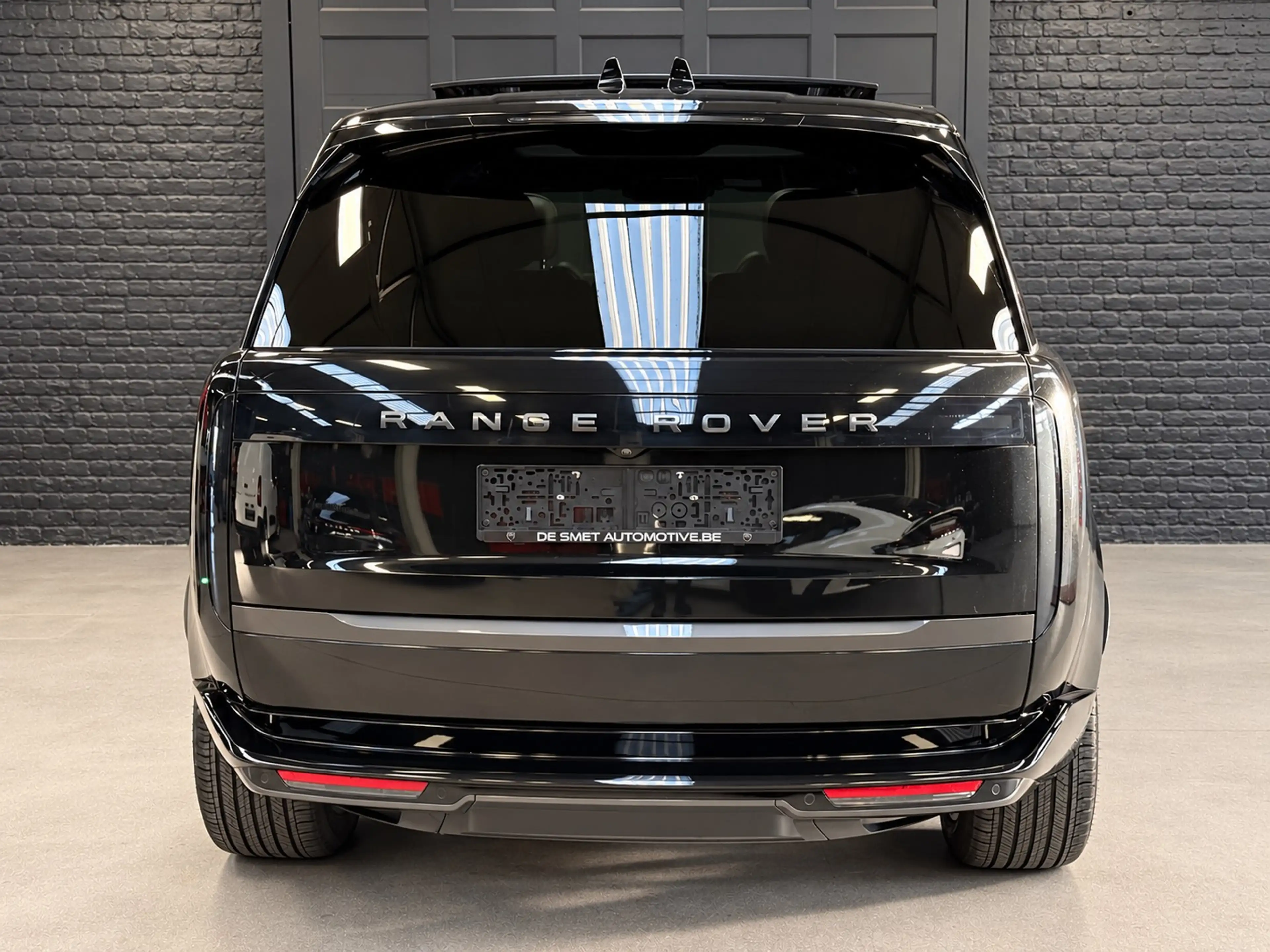 Land Rover Range Rover Range Rover 3.0 P400 MHEV HSE HSE — photo 9