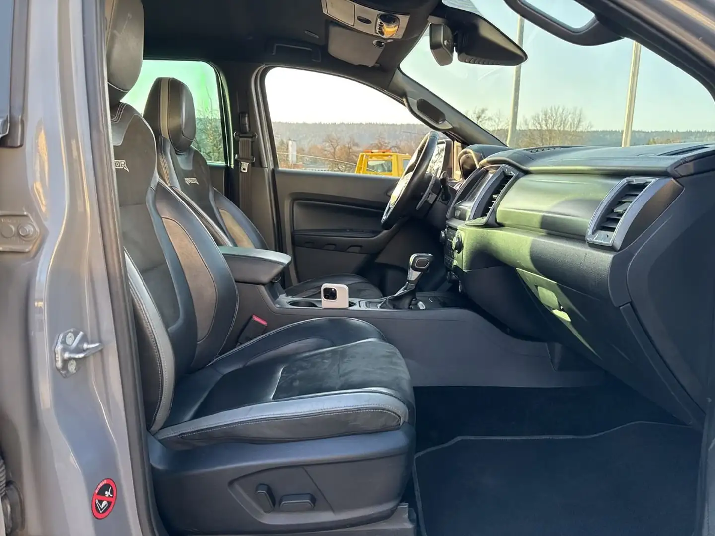Ford Ranger 2.0 TDCi Doppelkabine 4x4 Raptor Grau - 2