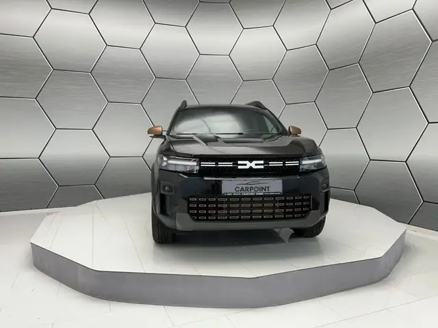 Dacia Bigster view 10