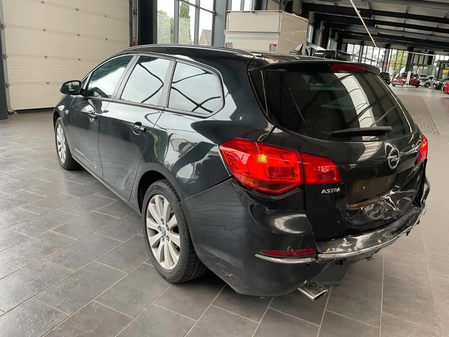 Opel Astra J Sports Tourer Style Nero - 2