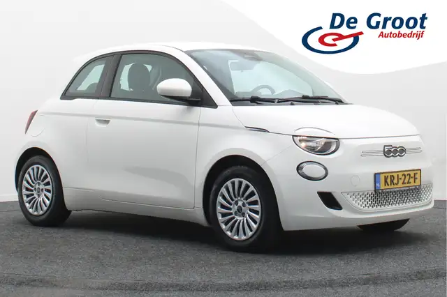 Fiat 500e Icon 42 kWh SOH 98%, Virtual Cockpit, Apple Carpla
