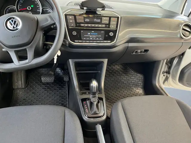 Volkswagen E-Up! view 9