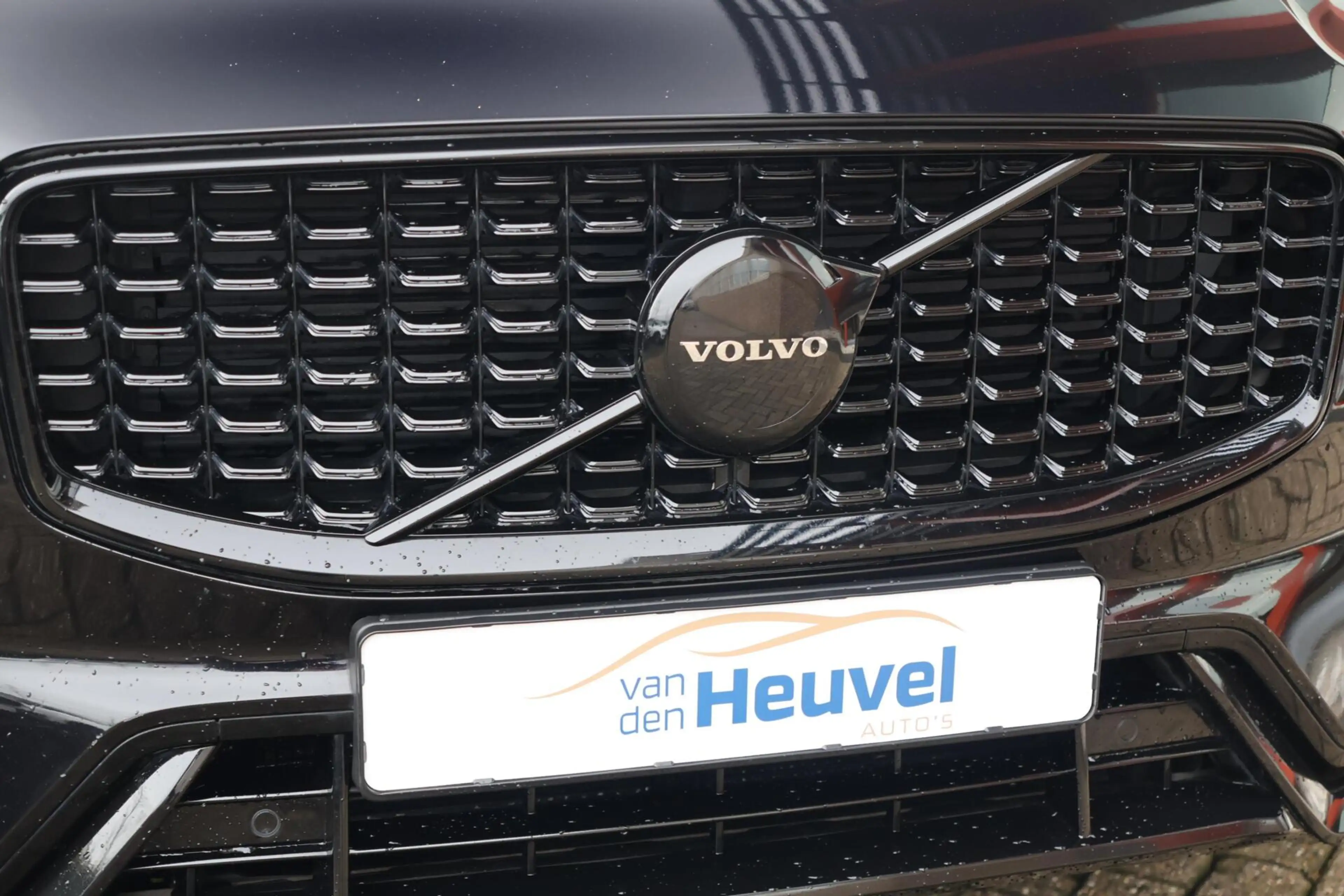 Volvo XC60 T6 Recharge AWD R-Design | Stoelverwarming | Parke — photo 6