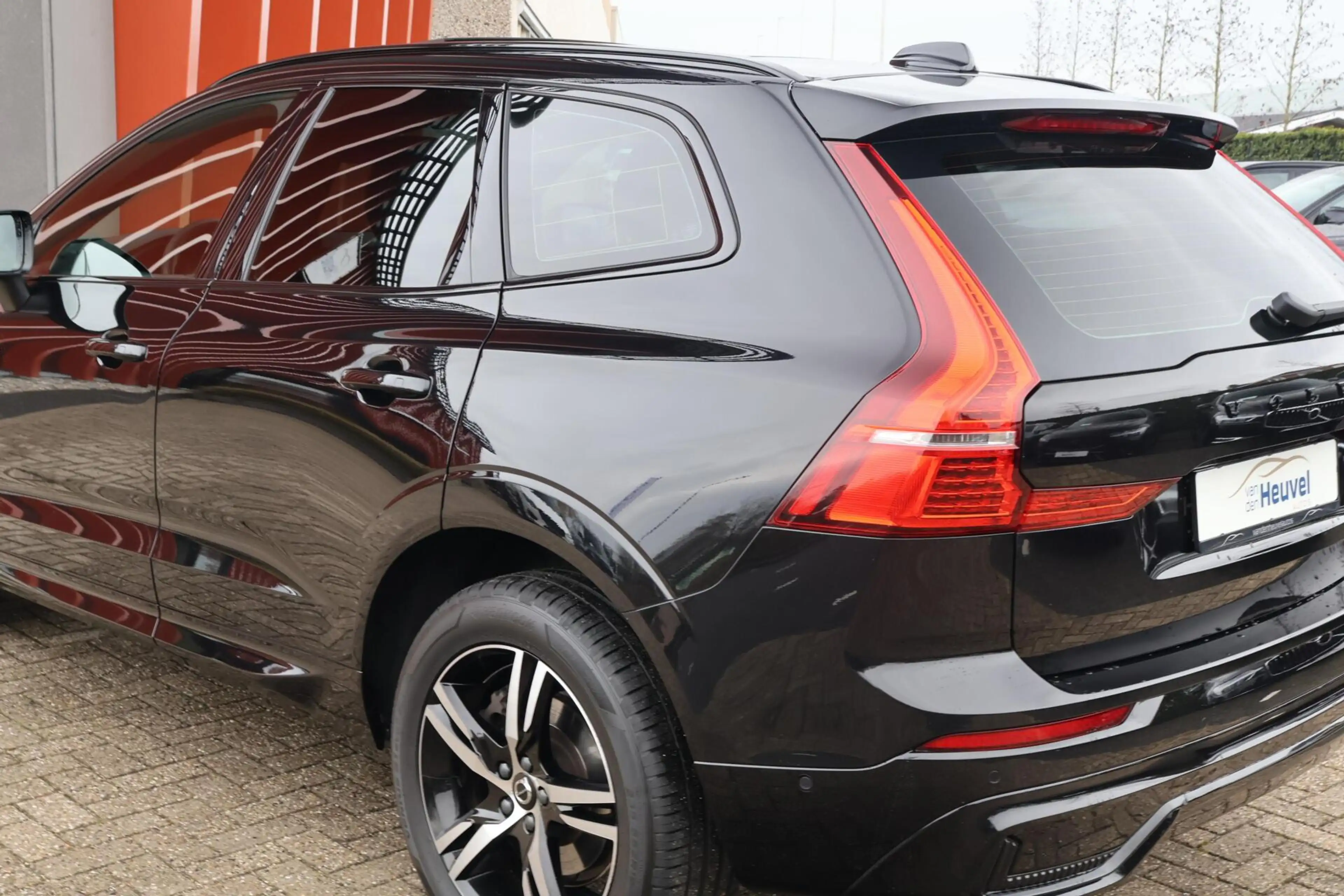 Volvo XC60 T6 Recharge AWD R-Design | Stoelverwarming | Parke — photo 5