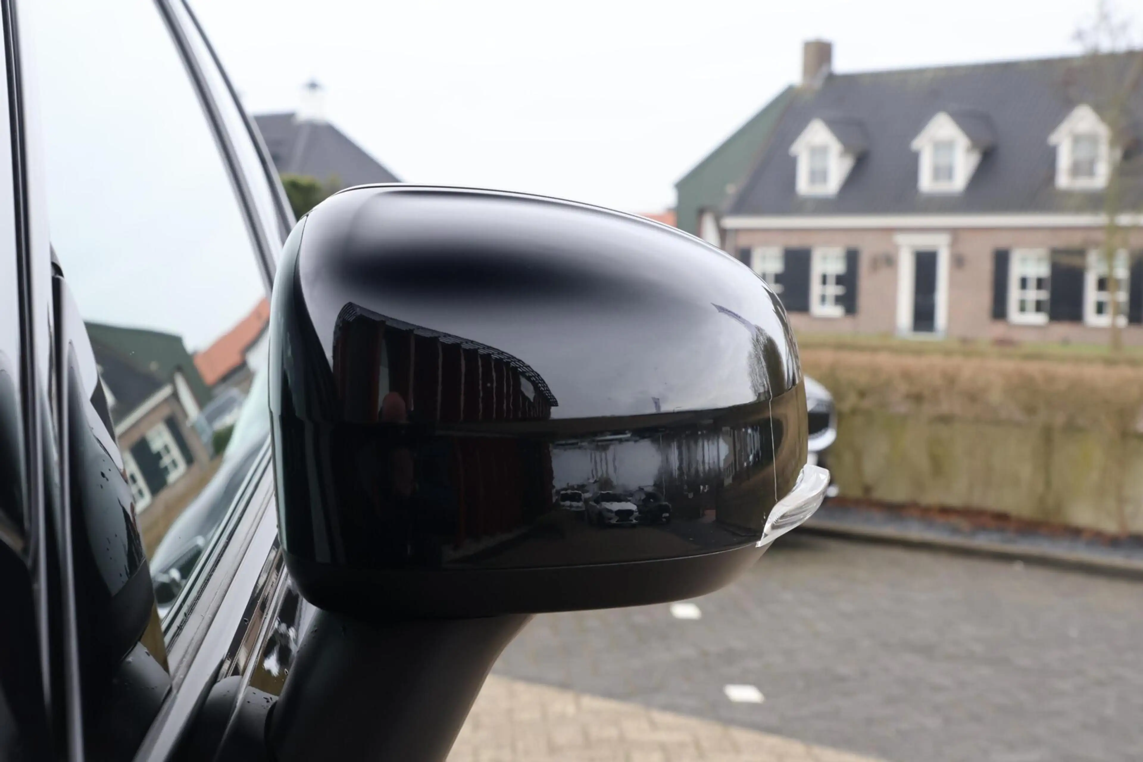 Volvo XC60 T6 Recharge AWD R-Design | Stoelverwarming | Parke — photo 9